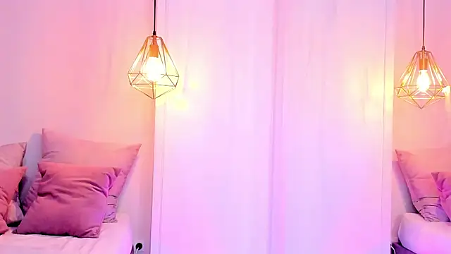 mallie quinn online show from 25, 12, 2024