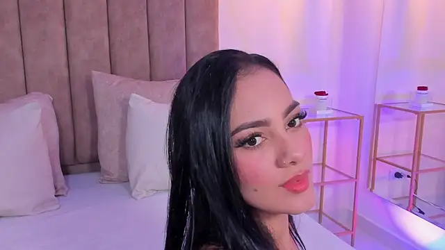 mallie quinn online show from 30, 4, 2026