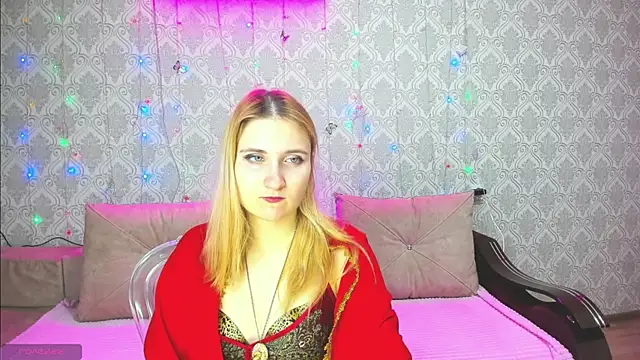 Miss Elsa  online show from 18, 3, 2025