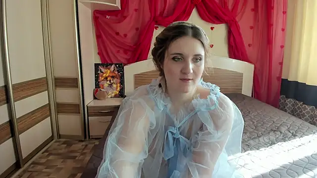 Miss Elsa  online show from 11, 4, 2026