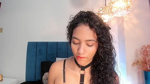 AntonellaHall  online show from 11, 6, 2026