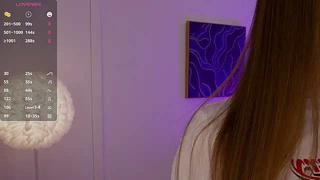 Snapshot of Lilly_Colins chatting on 1, 3, 2025 Lilly Colins online show from 1, 3, 2025