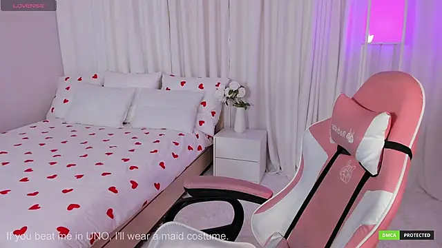 ClaireFaers  online show from 8, 2, 2025