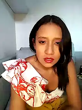 cami victoria online show from 12, 12, 2024