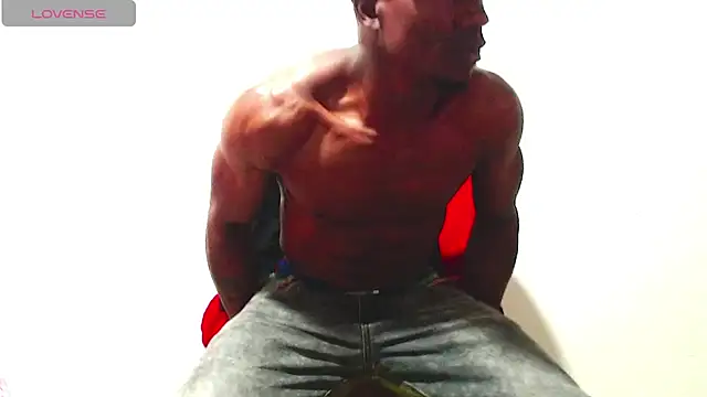 Snapshot of Miltton_Jakee chatting on 13, 3, 2025 Miltton Jakee online show from 13, 3, 2025