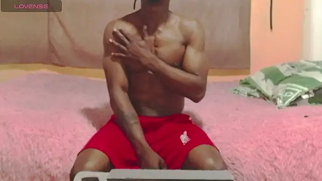 Snapshot of Miltton_Jakee chatting on 20, 3, 2025 Miltton Jakee online show from 20, 3, 2025