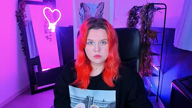 NielletaBlossom online show from 21, 2, 2025