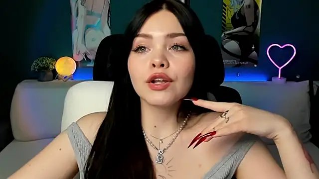 AkiraKatsu online show from 20, 1, 2025