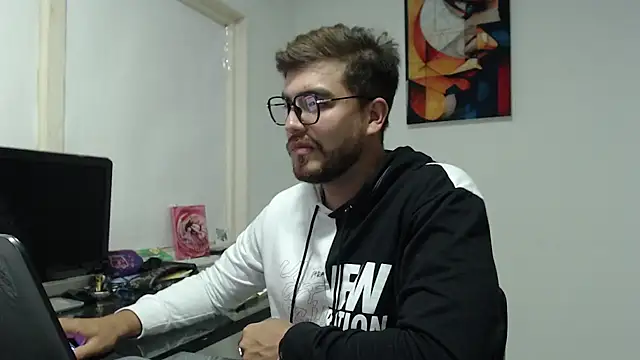 Snapshot of Dylanwish chatting on 10, 12, 2024 Dylanwish online show from 10, 12, 2024