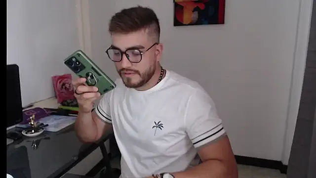 Snapshot of Dylanwish chatting on 26, 12, 2024 Dylanwish online show from 26, 12, 2024