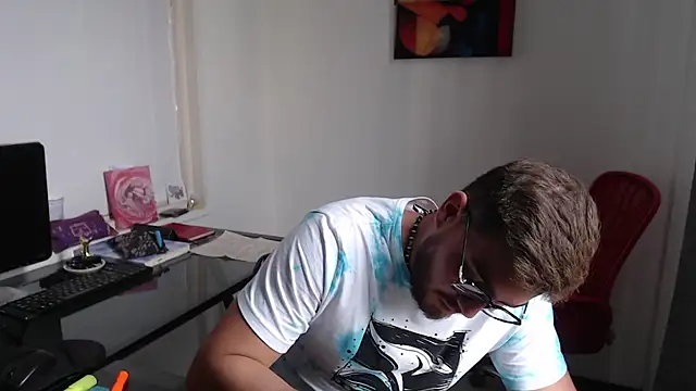 Snapshot of Dylanwish chatting on 23, 1, 2025 Dylanwish online show from 23, 1, 2025