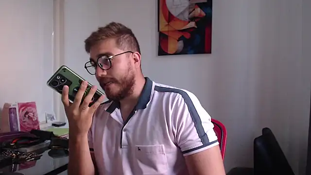 Snapshot of Dylanwish chatting on 20, 2, 2025 Dylanwish online show from 20, 2, 2025