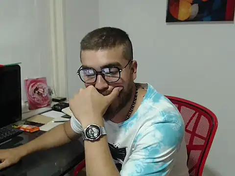 Snapshot of Dylanwish chatting on 18, 9, 2025 Dylanwish online show from 18, 9, 2025