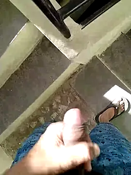 Snapshot of Maddie9211 chatting on 13, 4, 2026 Maddie9211 online show from 13, 4, 2026