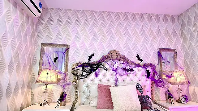 Snapshot of Ivy_Starr1 chatting on 22, 10, 2025 Ivy Starr1 online show from 22, 10, 2025