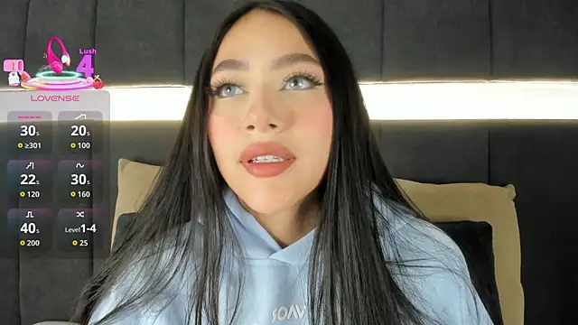 nicolle pierce online show from 18, 9, 2025