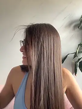 Snapshot of MariaIsabella8 chatting on 20, 12, 2025 MariaIsabella8 online show from 20, 12, 2025