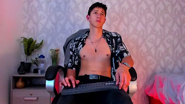 Dorianmistery2322  online show from 17, 1, 2025