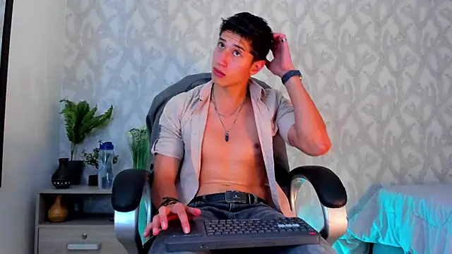 Dorianmistery2322  online show from 18, 1, 2025