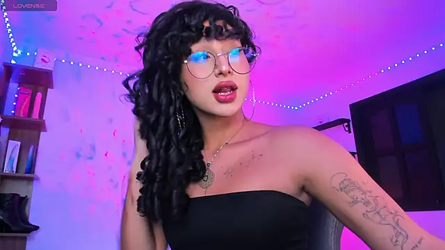 Heka Prudence online show from 12, 2, 2025