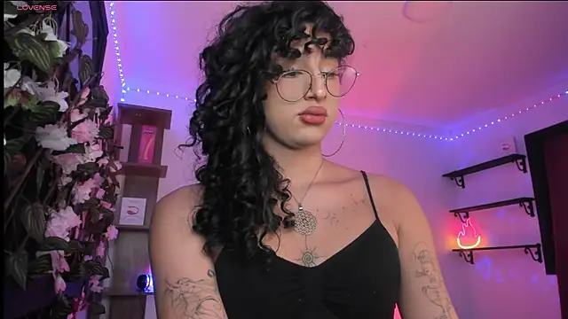 Heka Prudence online show from 11, 3, 2025