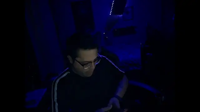 FrankGatsby11 online show from 19, 12, 2024