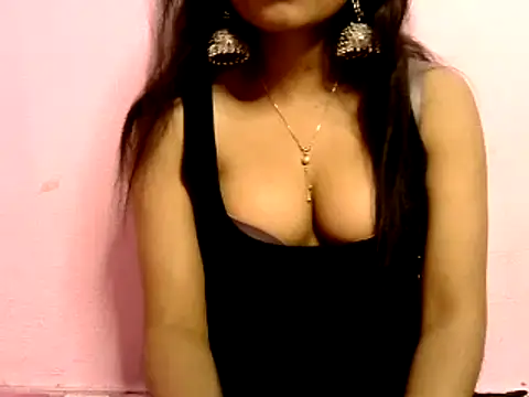 Snapshot of Sanjana_Gupta chatting on 25, 2, 2025 Sanjana Gupta online show from 25, 2, 2025