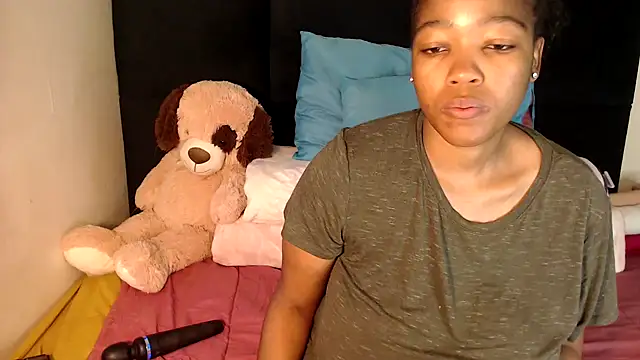 Busty-Londie online show from 26, 2, 2026