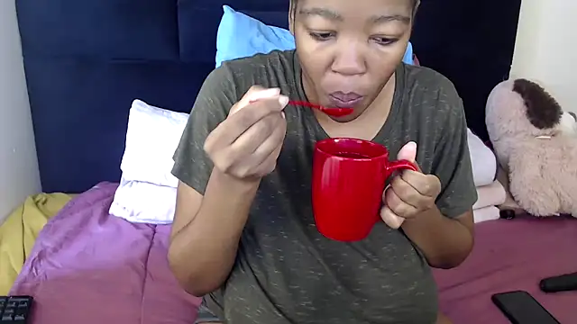 Busty-Londie online show from 5, 3, 2026