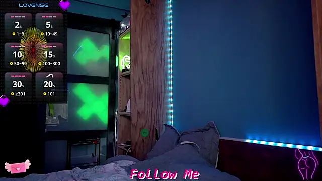 QueenYsuRey online show from 20, 11, 2025