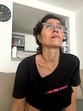 MireyaTorresGu online show from 30, 9, 2025