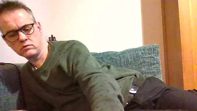 Hectorthyssen1 online show from 10, 1, 2025