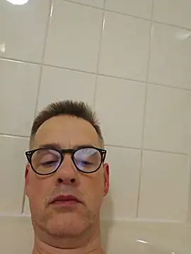 Hectorthyssen1 online show from 7, 1, 2026