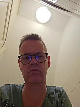 Snapshot of Hectorthyssen1 chatting on 21, 6, 2026 Hectorthyssen1 online show from 21, 6, 2026
