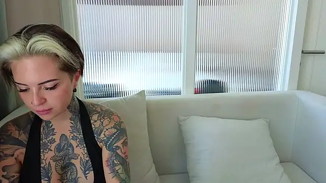 Alexandersonxo online show from 27, 4, 2026