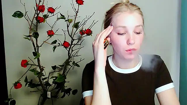 Queen ofLove online show from 29, 4, 2026
