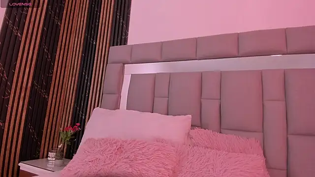 vivianne scott online show from 16, 10, 2025