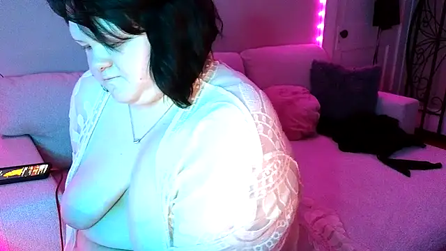 Flamefairy710 online show from 19, 2, 2025