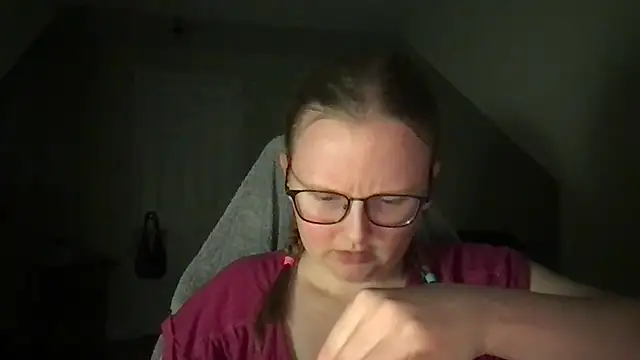 lexie lilacs online show from 14, 1, 2025