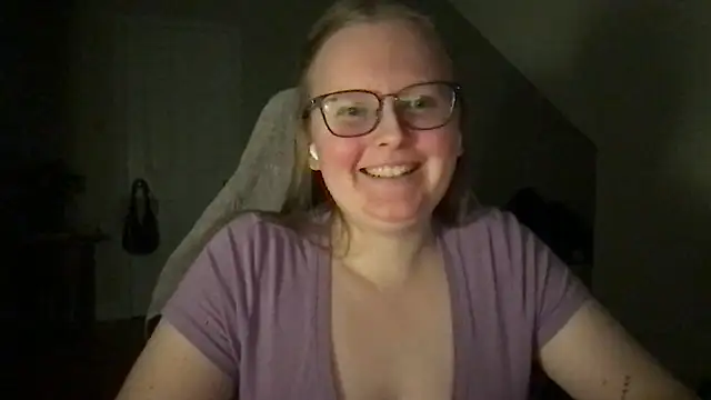 lexie lilacs online show from 17, 1, 2025