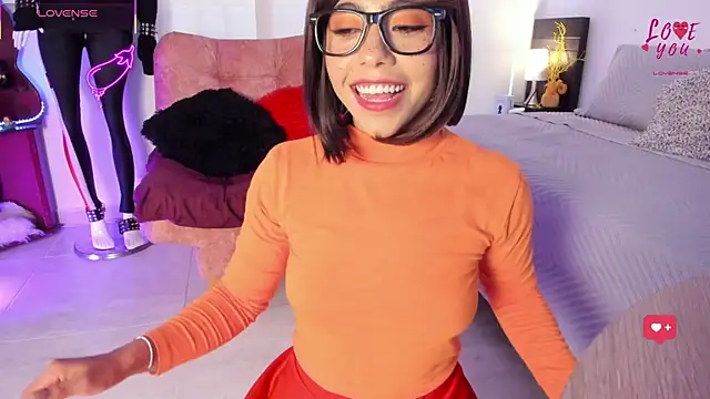 AndreaVelasco online show from 5, 6, 2026