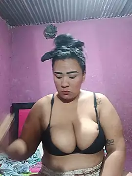 Snapshot of Milena1024 chatting on 23, 6, 2026 Milena1024 online show from 23, 6, 2026