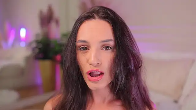 CarlaWhite online show from 21, 6, 2026
