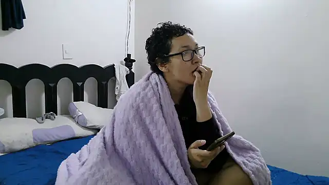 luxandracon23 online show from 24, 3, 2026