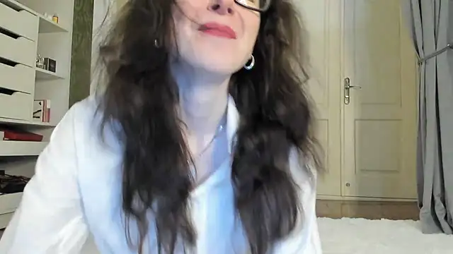 Baby Jewel online show from 17, 1, 2025