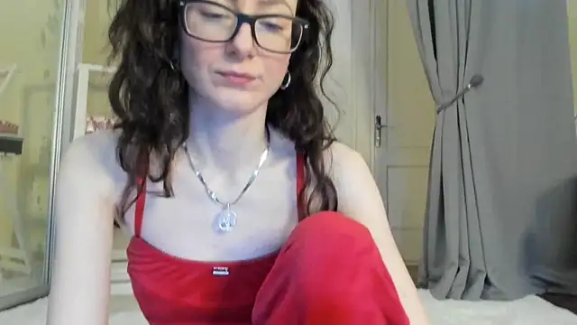 Baby Jewel online show from 18, 3, 2025