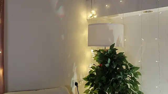 Kim Oberlin  online show from 30, 1, 2025