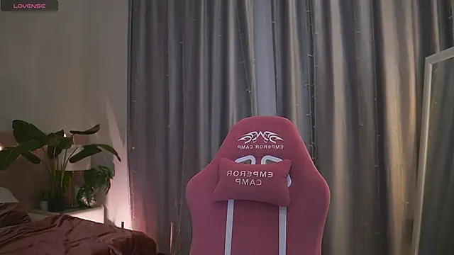 Kim Oberlin  online show from 16, 3, 2025