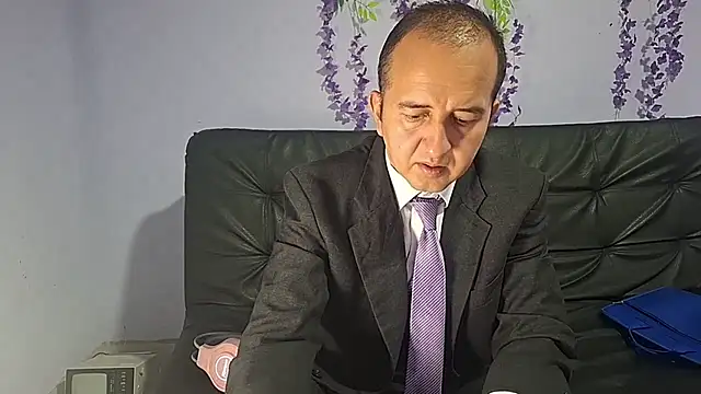 yazforeSolo online show from 21, 11, 2025