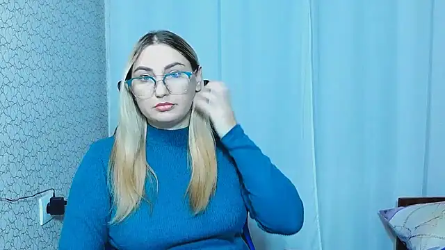 Snapshot of JaneLaJewel chatting on 26, 10, 2025 JaneLaJewel online show from 26, 10, 2025